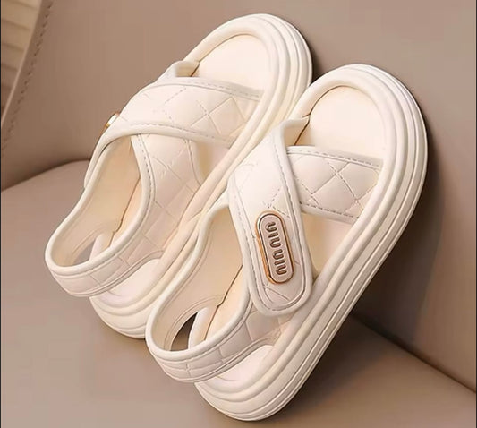 chic comfort for little fashionistas