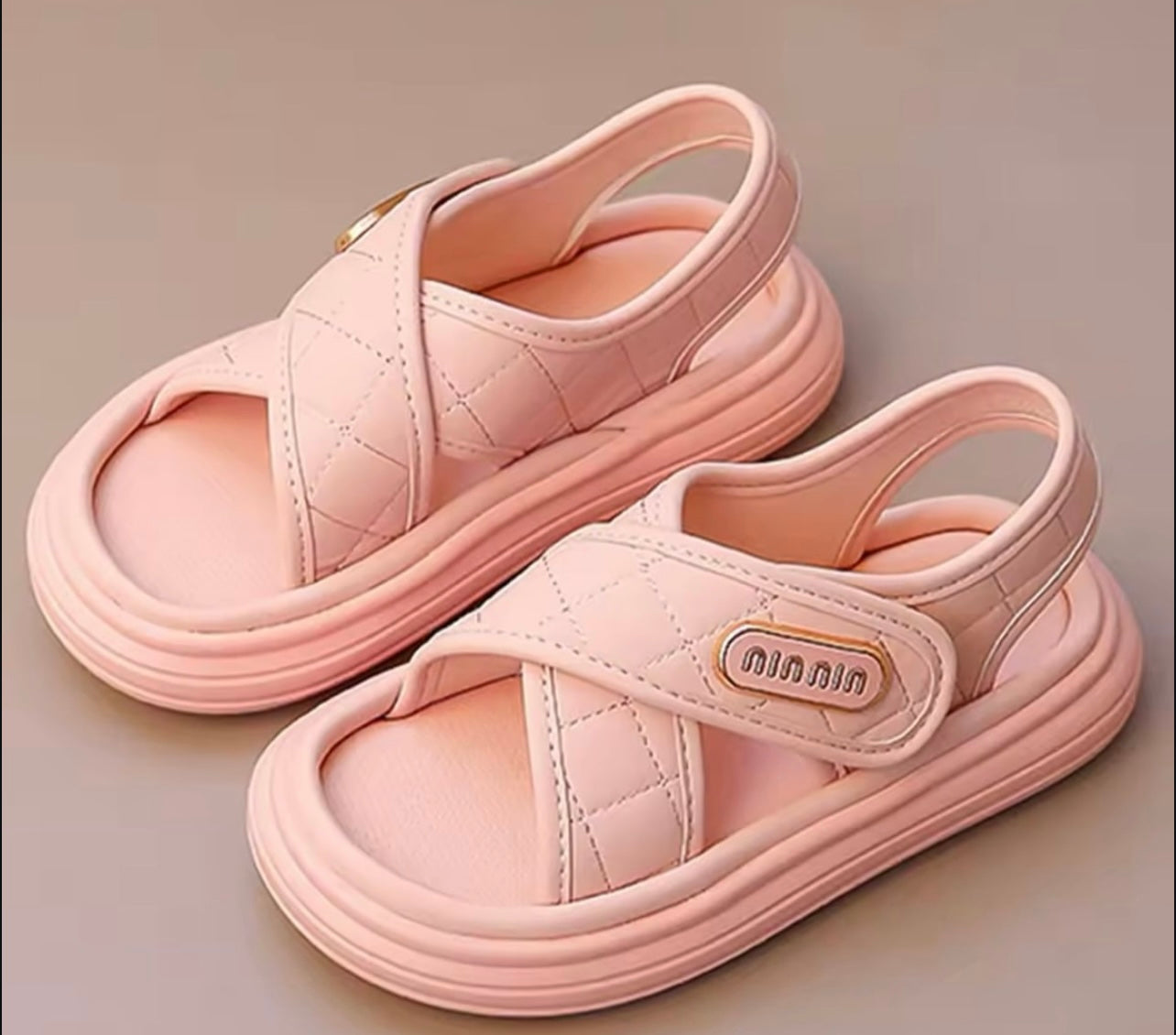 chic comfort for little fashionistas