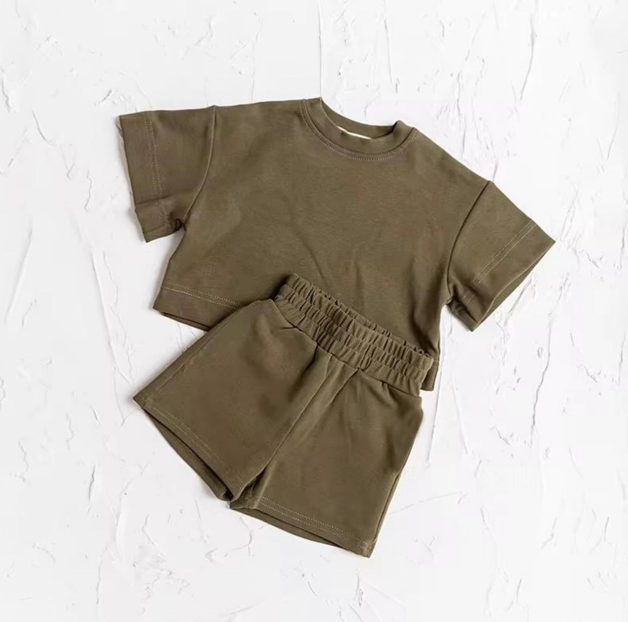Pure cotton sets for your little trendsetter